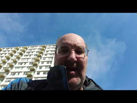 MongoTV_8586 - MIN GÅTUR - Del 3 - FREDAG 25.Marts 2022 - Henter Pakke Tegneserier og Går En Tur