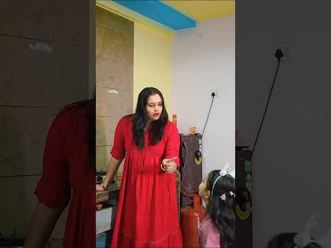 Introducing the "VitaWear SmartBand," a next-generation wearable gadget🥳