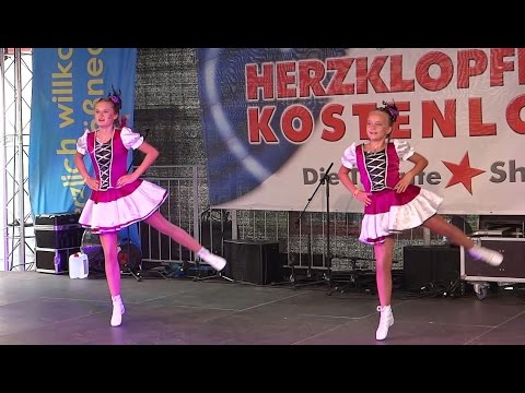 Tanzmariechen Lilly & Celine  - TCV Triptis