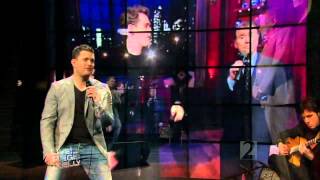 Michael Buble w/ Graham Dechter &quot;You&#39;ll Never Know&quot; (Live On Regis and Kelly)
