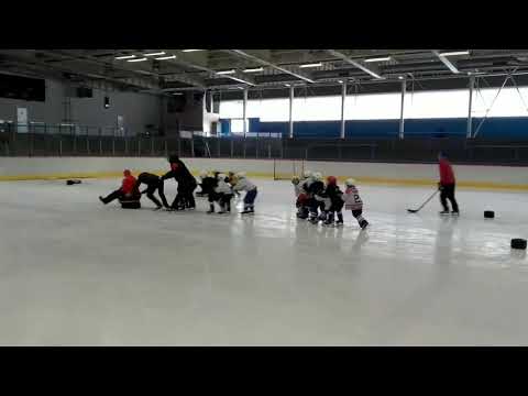 Hokej. Super trénink rodiče vers BOMBARDACI HC Slovan Louny ročník 2011