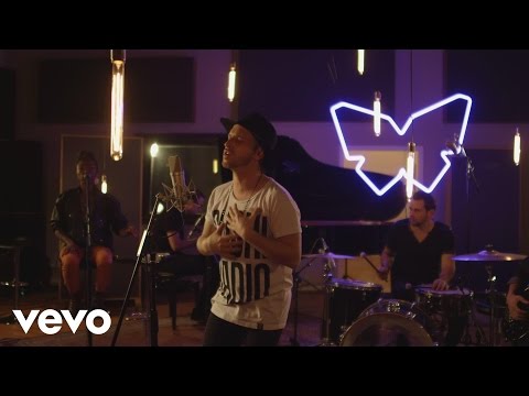 SomeKindaWonderful - Reverse (Acoustic)