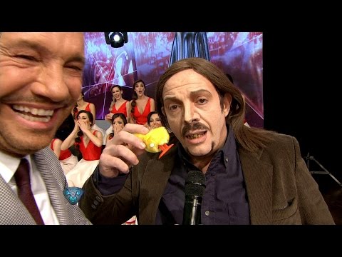 Just a gigolo! Bazterrica wanted to give Flavio Mendoza a piece of his mind.