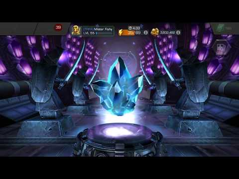 Marvel Contest of Champions : Greater Gifting Crystal Opening Part 1 .
