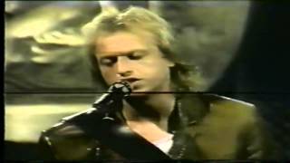Level 42 - My Father Shoes (TV show Performance)