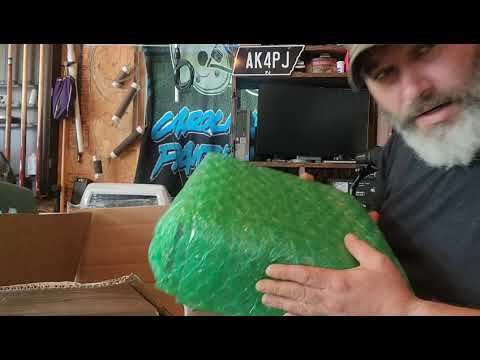 MFJ 998 automatic tuner. got used off QTH