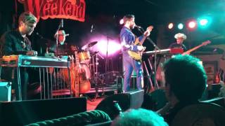 Robert Ellis & The Perfect Strangers - California