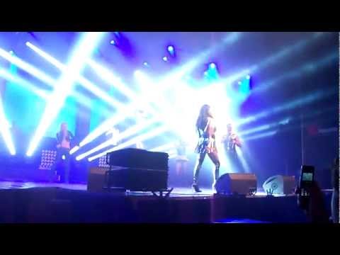 2 Unlimited - Ray & Anita @ 90's Forever Mecc Maastricht 01/12/2012