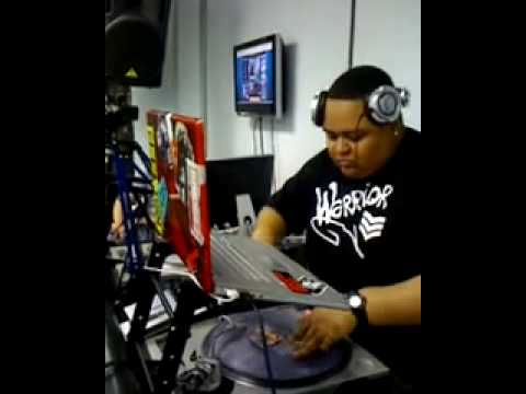 @ ALISTRADIO.NET w. G-BO THE PRO @djfatfingaznyc DJ FATFINGAZ ROCKIN HARDBODY ON THE TERRORDOME