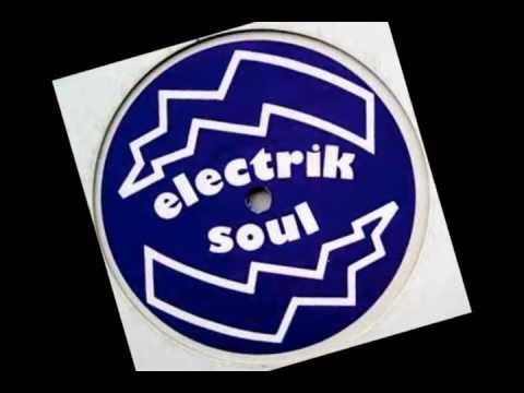 Family (Onionz & Dubtribe) - Coast To Coast