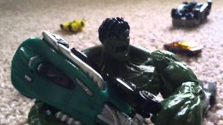 Download lagu Avengers 2 Hulk Vs. Hulkbuster Stop motion mp3