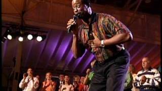 Larnelle Harris - I Go To The Rock