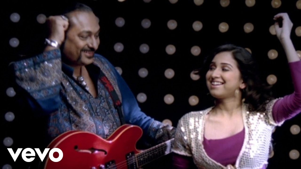 Ithun Dhakka Tithun Dhakka Detos Kaay Lyrics | Prajakta Shukre – Dhakka | Prajakta Shukre