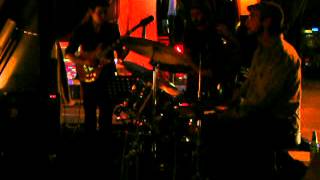 Kerbside Collection running Pa Coco Solo