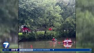 Driver rescued from SUV in Buck Creek | WHIO-TV