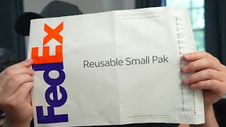 Tour of the FedEx Small Pak (Review, How to Use, Pricing Tips and Tricks)