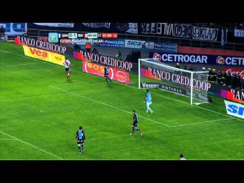 Atajada de Monetti. Gimnasia 0 - River 1. Fecha 1. Torneo Primera División 2014. FPT