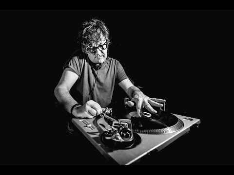 Radio Insomnia - Episode 3 - Star DJ: MIKI