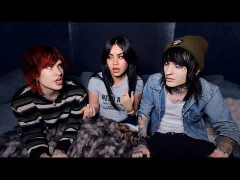 Telling Scary Stories w/ Jake & Johnnie 