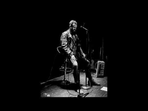 Witek Muzyk Ulicy- Proszę Polsko Nie Umieraj