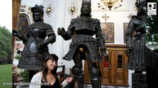 10 Signs You Might Be an Ugly American Tourist