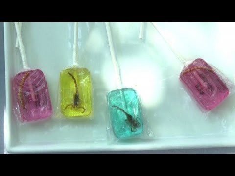 Vermi alle medicine di sintomi di persona Ubriachezza helminths in un organismo