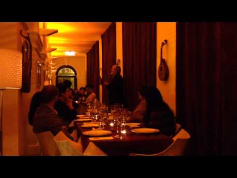 Fado Cravo - Fui de viela em viela, por João Tubal