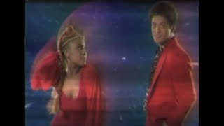 Download lagu #45 - Bruno Mars - Treasure (2012) [#REVERSE] (sraM onurB - erusaerT) mp3