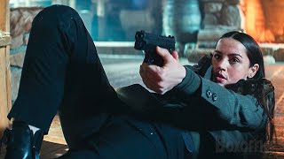 Download lagu Ballerina destroys 5 grown men and 2 ladies (John Wick Spin Off) mp3