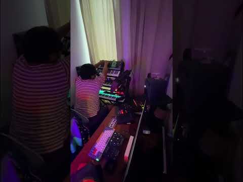 NEW SYNTH JAM VIDEO FEAT. MOOG, PROPHET 5, ERICA SYNTHS