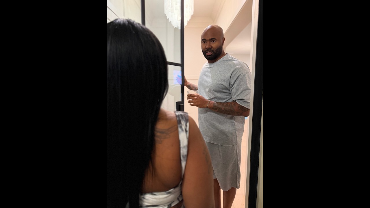 When Darren’s sister forces her way into Mike's house while Lesa is there!