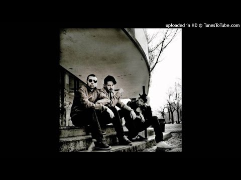 download lagu mp3 mp4 Komik Ist Tragik In Spiegelschrift, download lagu Komik Ist Tragik In Spiegelschrift gratis, unduh video klip Komik Ist Tragik In Spiegelschrift