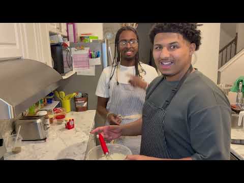MAKING SOMALI FOOD WITH DEEKO!!!