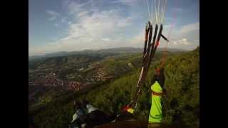 preview picture of video 'Visoko Paragliding 14.06.2012 (Bosnian Pyramid of the Sun)'