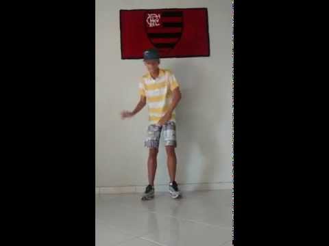 MC Bielzinho e MC Léo da Baixada - Bala Love (Adhonay Holister)