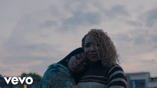 Mama Music Video