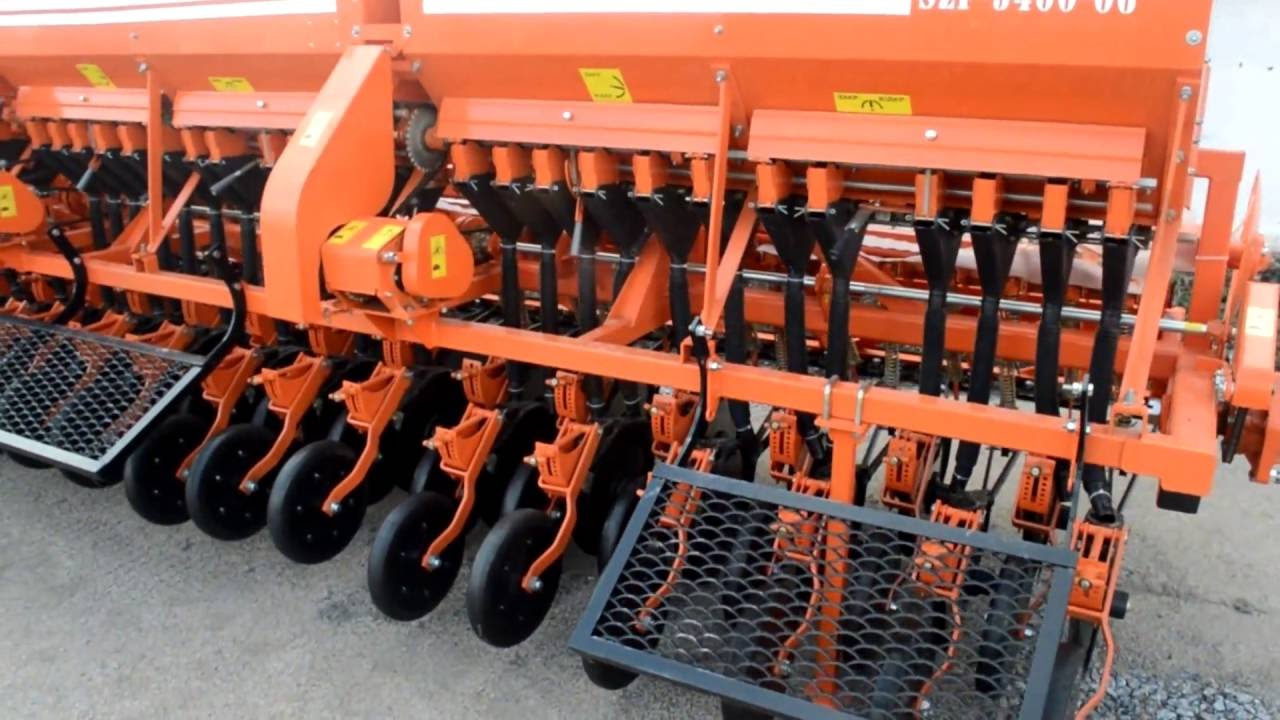 Сівалка СЗФ-5400 з котками, що прикочують від АК Фаворит