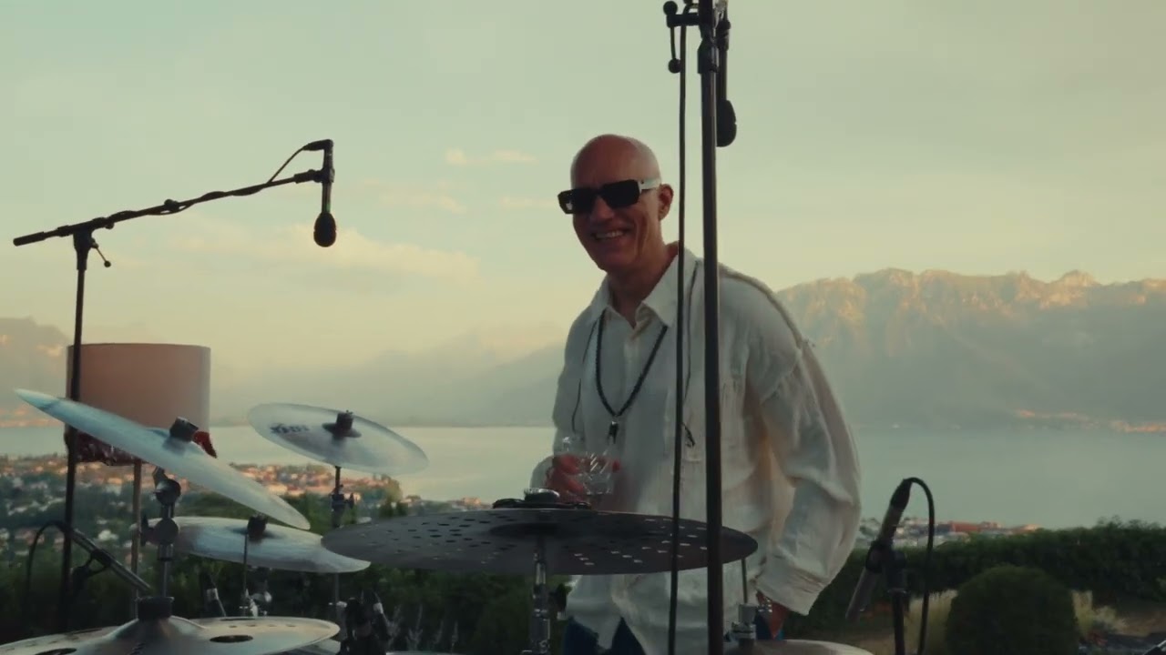 Miniature de la vidéo Selah Sue & The Gallands | Keep on Movin’ Part 2 - Lake Session at Montreux du film Selah Sue and the Gallands - Lake Session at Montreux
