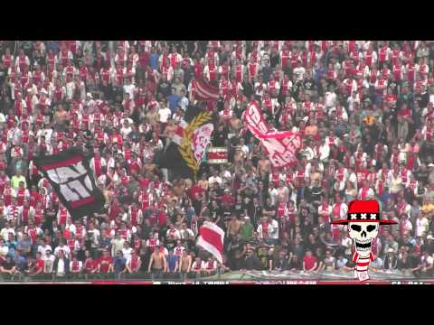VAK410 tijdens de kampioenswedstrijd  AJAX - Willem II   2012-2013