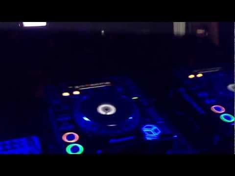 Emijay plays Strings of Life (Supernova Main Mix) Closing Time @ Club 999