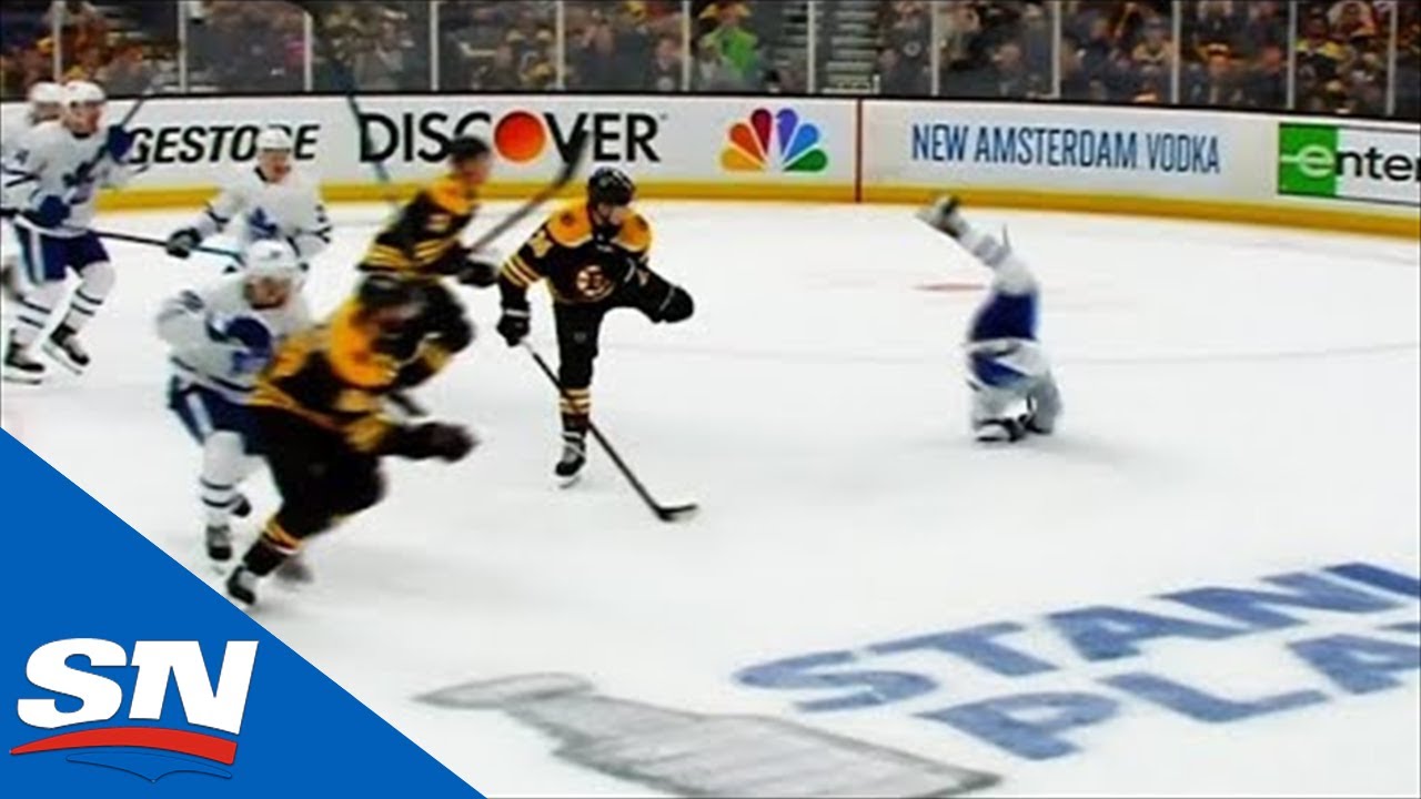 VIDÉO: Ça joue COCHON en TA à Boston...