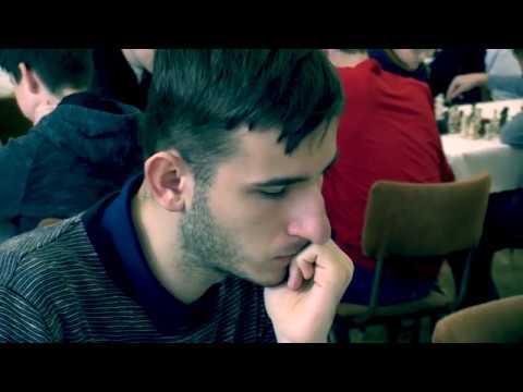 študenti 1.1. Kristián Hanec -  IM Jerguš Pecháč 0:1