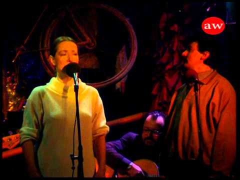 "Oczy tej małej" Anna Szałapak "Piwnica pod Baranami"