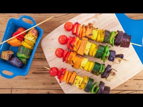 download lagu mp3 mp4 Sarah Michelle Gellar Vegetarian, download lagu Sarah Michelle Gellar Vegetarian gratis, unduh video klip Sarah Michelle Gellar Vegetarian