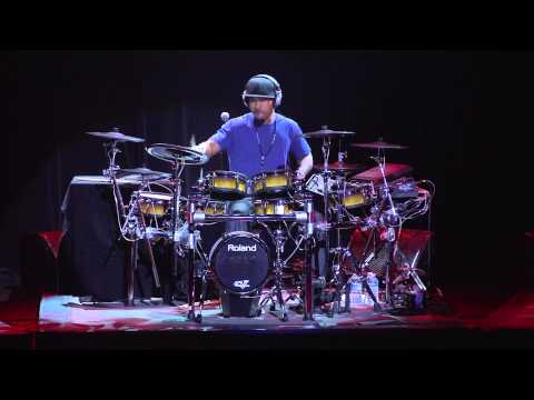Montreal Drum Fest 2012 - Tony Royster Jr. - FULL PERFORMANCE