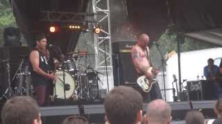 Nick Oliveri and the Mondo Generator - Won't let go [Motocultor Festival Open Air 2013]