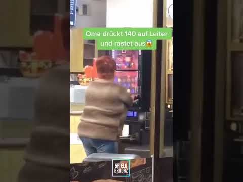 Oma bringt Brot nach Hause!!! 😂😂😂#spielhalle #shorts #merkur #spielautomaten