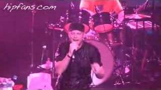The Tragically Hip: 2006-10-11 - Montreal, PQ (Last Night I Dreamed You Didn&#39;t Love Me)