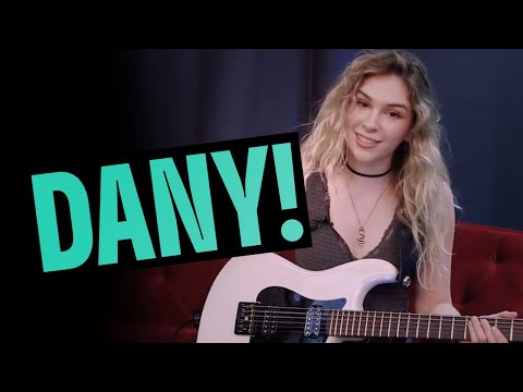 The Warning's Daniela "Dany" Villarreal Vélez plays "Automatic Sun" at Guitar World