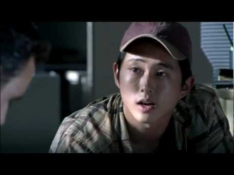 "Delivered Pizza, Why?" Hilarious scene from Walking Dead